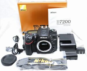 【超美品・主要付属品完備】Nikon ニコン D7200