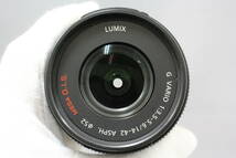■アキバカメラ■　パナソニック（Panasonic）　LUMIX G VARIO 14-42mm F3.5-5.6 ASPH. MEGA O.I.S H-FS014042　難あり品です_画像2