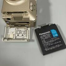 Z3-594　Panasonic パナソニック デジタルカメラ LUMIX DMC-F1-N ゴールド デジカメ メモリーカード欠品 中古品_画像5