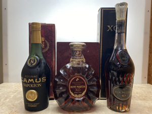 L1078【古酒】【3本セット】REMY MARTIN XO SPECIAL（レミーマルタン スペシャル）・CAMUS（カミュ） ナポレオン・ ロングネック 700ml 40%