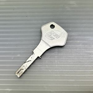 ZERO key/ゼロキー《NCL》パチスロ実機用ドアキー パチンコ/スロット/流通キー 中古品