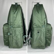 【最新】PORTER / TANKER BACKPACK/保存袋付き グリーン ポーター タンカー リュック　人気　現行アイテム_画像4