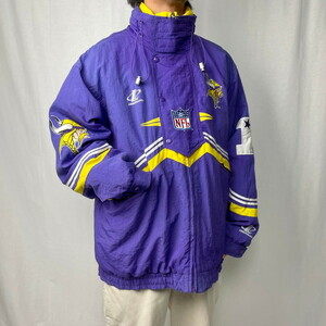 90年代 NFL PRO LINE LOGO ATHLETIC 中綿 ナイロンジャケット ミネソタ・ヴァイキングス チームロゴ刺繍 メンズXL相当
