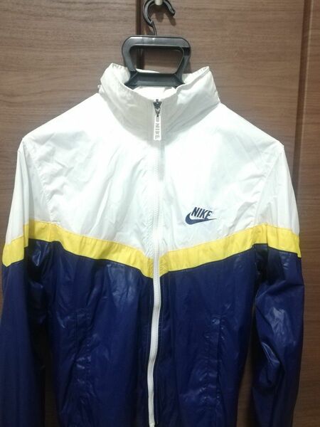 NIKE NIKE ウインドブレーカー