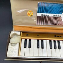 G1111 Pianica 元祖ピアニカ 東海楽器 TOKAI PC-1 レトロ ヴィンテージ　当時もの 蔵出し 希少 ケース付属 鍵盤楽器　動作未確認_画像3