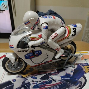 京商 ハングオンレーサー NSR500 ホンダ 1/8 KYOSHO 組立済 未走行