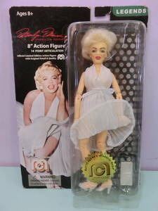 MEGO Marilyn * Monroe 8 -inch action figure doll megoMARILYN MONROE 8 inch action figure 7 year eyes. coming off .