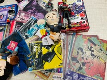 美品　未開封品あり　アニメグッズ大量　一番くじ　フィギュア ぬいぐるみ　プレート　タオル　クリアファイル　ワンピース　ウマ娘　3563_画像4