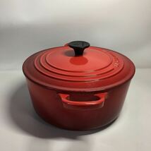 ●ル・クルーゼ(Le Creuset) 鋳物 ホーロー 鍋 ココット・ロンド 22 cm チェリーレッド ガス IH オーブン 対応●_画像4