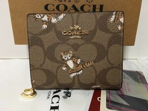 【未使用・送料無料】COACH 財布　キトゥン★二つ折り　コンパクト★コーチCC922 猫