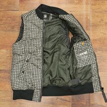 1円/G-STAR RAW/Lサイズ/中綿ベスト WFISTER MEEFIC QUILTED VEST D10696-A557-9786 千鳥 モダン 防寒ジレ 新品/カーキ×白/ft463/_画像5