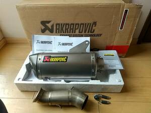 ハイパーモタード ハイパーストラーダ アクラポビッチ akrapovic スリップオンマフラー