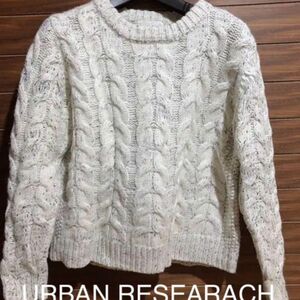 ＵＲＢＡＮ　ＲＥＳＥＡＲＣＨ ケーブルニット セーター