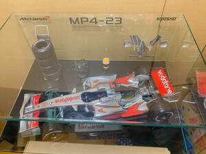 デアゴスティーニ 完成品 マクラーレン MP4-23 ルイス・ハミルトン F1 1/8 アクリルケース付 京商 KYOSHO