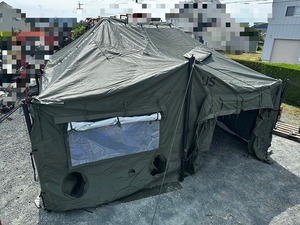 【米軍放出品】未使用品 大型テント シェルター 軍用指揮所テント ミリタリー CAMEL MGPTS 18×18FT キャンプ ８〜10人用防災 ☆CK10AK