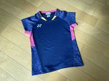 YONEX半袖Tシャツ レディースMサイズ中古ヨネックスソフトテニスバドミントンゲームシャツ_画像1