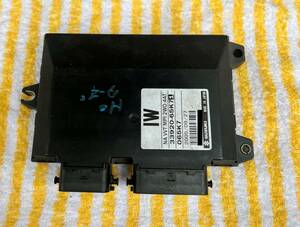 ☆送料￥520　スズキ　MH21S　MH22S　ワゴンR　後期　ECU エンジンコンピューター　IW　33920-65K71