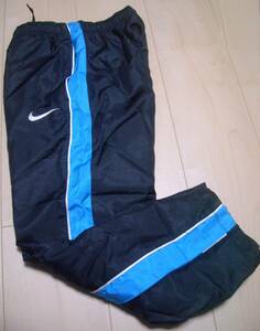 即決★USED★NIKEナイキ☆ジュニア☆ピステロングパンツ☆10分丈☆サイズXS（120-130ｃｍ,W50cm）☆色はブラック☆