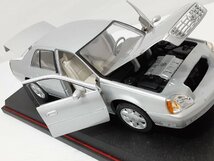 ☆１円～☆ マイスト　キャデラック2000 Maisto Cadillac 2000 Dveville DTS 1/18 ドゥビル　ツーリングセダン　アメ車　箱付き　ミニカー_画像8