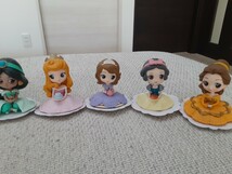 美品　ディズニープリンセス　ジャスミン　オーロラ姫　ソフィア　白雪姫　ベル　ミルキーカラー　フィギュア Qposket 5個セット　正規品_画像1