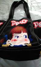 ☆レディース☆PEKO ☆ 可愛い！ペコちゃん♪サイドにもお顔付きトートバッグ&ポーチの２点セットです(o^―^o)サイズ35×50cm☆新品☆_画像5