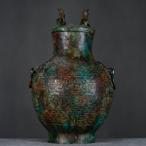 『戦漢・青銅器彫・瑞獣瓶』極細工 置物 古賞物 中国古玩 中国古美術