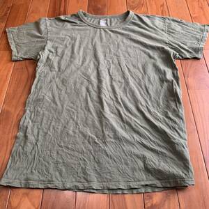 沖縄 米軍放出品 SOFFE Tシャツ トレーニング　ランニング　OD LARGE (管理番号BC200)
