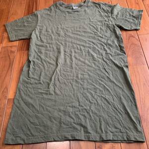 沖縄 米軍放出品 Tシャツ トレーニング　ランニング　OD LARGE (管理番号BC204)