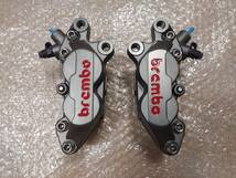 【送料込み】brembo　ブレンボキャリパー左右　新品　チタニウムカラー　40ミリ　40mm_画像1