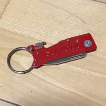 Supreme 18AW SOG KeyTron Folding Knife Red 赤 シュプリーム キーホルダー キーフック キーチェーン ナイフ_画像2