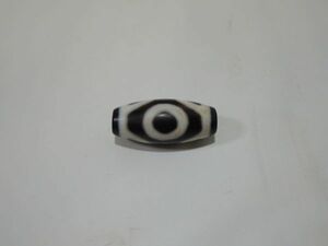 レア 単眼天珠 西蔵 チベット ジービーズ 25mm ｘ 11mm 1108