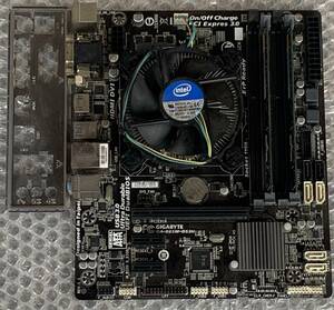 【起動不可】Gigabyte GA-B85M-DS3H i3-4130 2GBメモリ2枚 CPUクーラー・パネル付属 / LGA1150 MicroATX