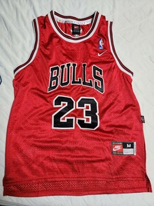 シカゴ ブルズ ジョーダン NBA ユニフォーム ゲームシャツ Jordan BULLS ジャージ　ナイキ　NIKE　マイケル　ジョーダン　23