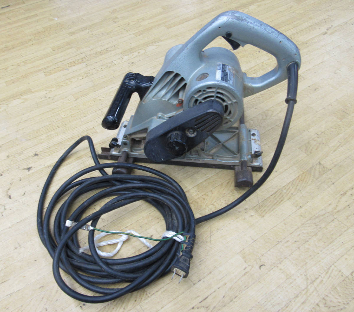 Yahoo!オークション -「makita 3803a」の落札相場・落札価格