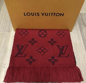 【新品・未使用】ルイヴィトン LOUIS VUITTON ロゴマニア マフラー　レッド ルビー