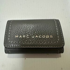 MARC JACOBS マークジェイコブス　グレー　レザー　キーケース　 6連キーケース