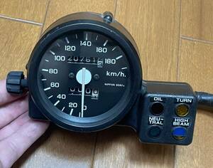 VFR400 スピードメーター 純正　NC30