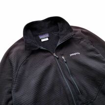 02's USA製 patagonia R1 フラッシュ プルオーバー M ブラック ハーフジップ レギュレーターポーラテック フリース ビンテージ オールド_画像2