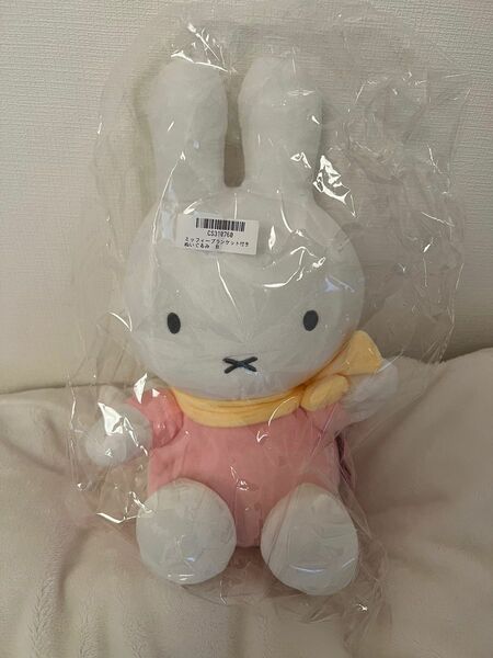 新品未開封miffyブランケット付きぬいぐるみ☆ミッフィー