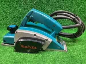 中古品 makita マキタ 100V 切削幅 82mm 電気カンナ 1900BA