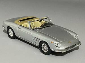1/43 1966 Ferrari 330 GTS Spider ◆ Designed by Pininfarina ◆ フェラーリ - アシェット