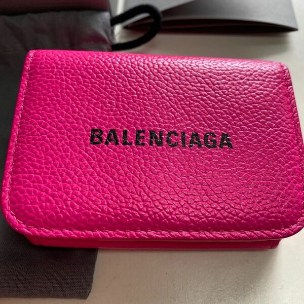 極美品 人気カラー バレンシアガ BALENCIAGA ピンク 三つ折財布
