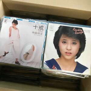 まとめ★EP レコード 約380枚 アイドル 邦楽 中森明菜 松田聖子 山口百恵 酒井法子 菊池桃子 小泉今日子 原田知世 岡田奈々 岡田有希子 他