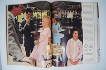 [珍品]AMERICA'S TEEN-AGE MAGAZINE seventeen 1967年10月号 当時物 雑誌 ティーン向け 60年代 ファッション誌 雑貨_画像6