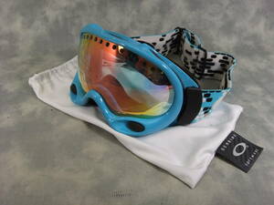 nc コ11-40 Oakley オークリー genuine software スノーゴーグル スポーツ アウトドア ウィンタースポーツ 水色 ソフトケース付き