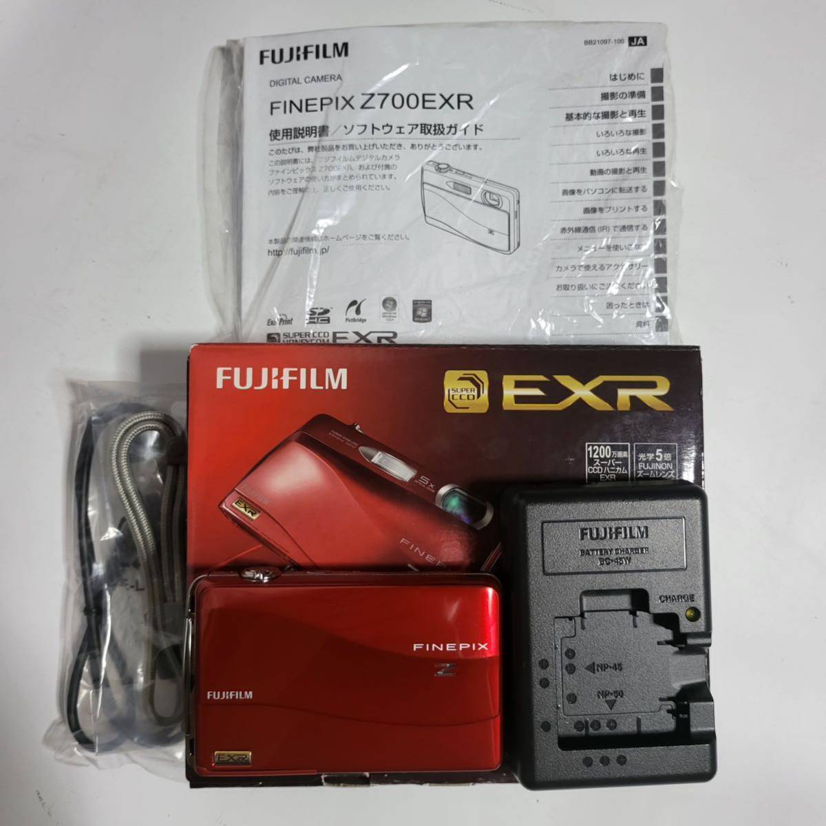 □□□ FinePix Z700 EXR (226-2) □□□ item details | Yahoo! Japan