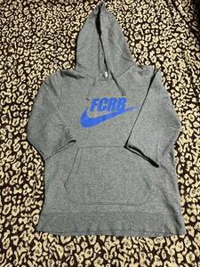 FCRB スウェットパーカー NIKE SOPHNET UE エフシーレアルブリストル　スウォッシュ　半端丈　トップス