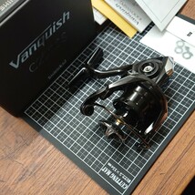 未使用 SHIMANO シマノ vanquish 23 ヴァンキッシュ C2000S ボディ 本体 【ライトゲーム エリアトラウト アジング メバリング等】①_画像3