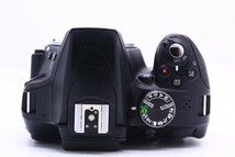 【ショット数4450回・特上美品】 ニコン Nikon D3300 ボディ デジタル一眼レフカメラ #11137_画像5