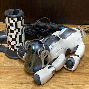 3948-4埼　SONY　ソニー　AIBO　アイボ　ERS-7　ロボットペット　犬　エンターテインメントロボット